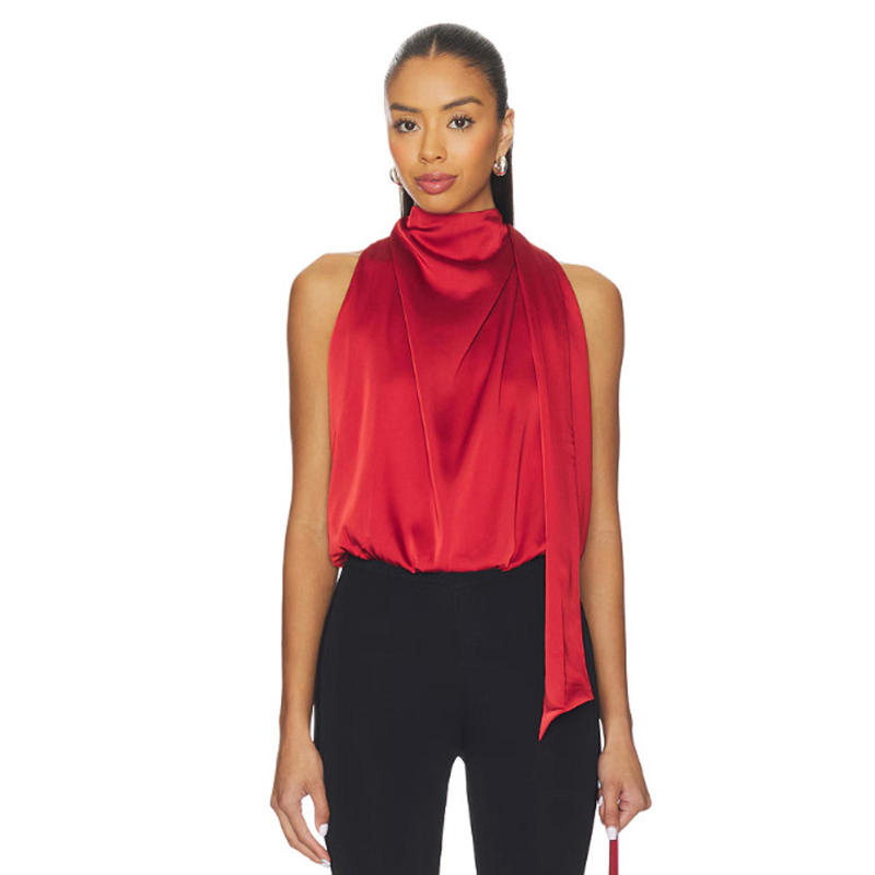 Astr The Label Joleisa Top Rust Red Satin Sleeveless Size L Nwt